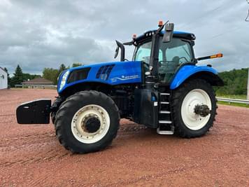 Main image New Holland T8.320