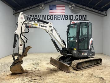 Main image Bobcat E35