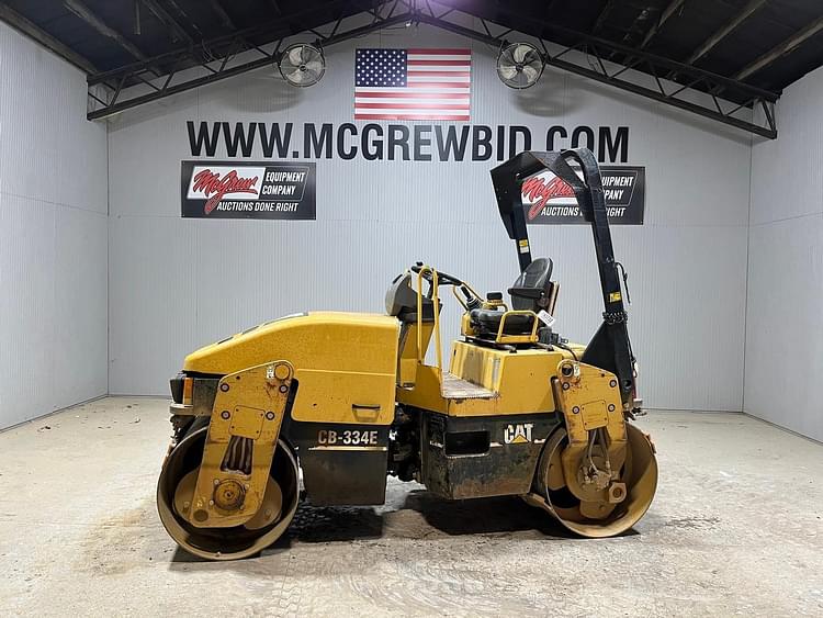 2006 Caterpillar CB334E Equipment Image0
