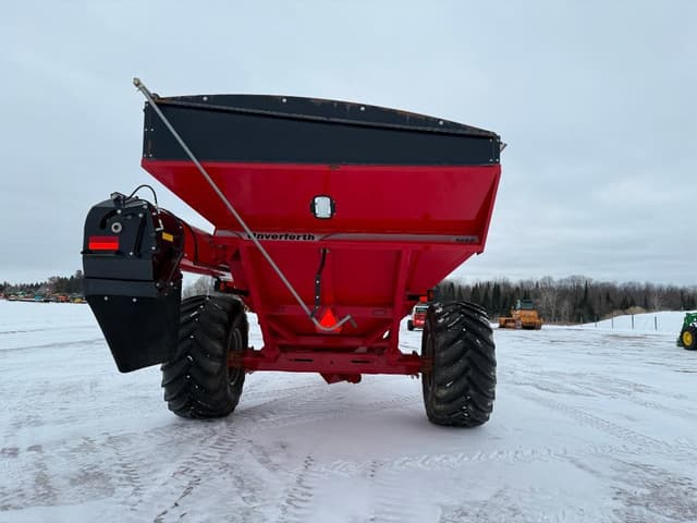 Image of Unverferth 1060 equipment image 4