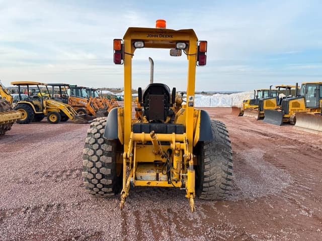 Image of John Deere 210LE equipment image 4