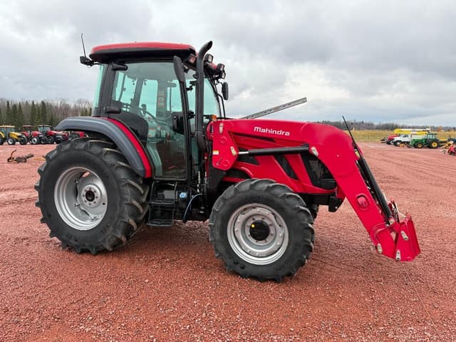 Image of Mahindra 7095 equipment image 2