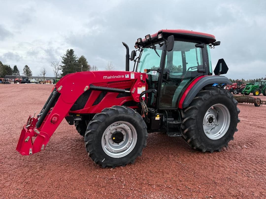 Image of Mahindra 7095 Primary image