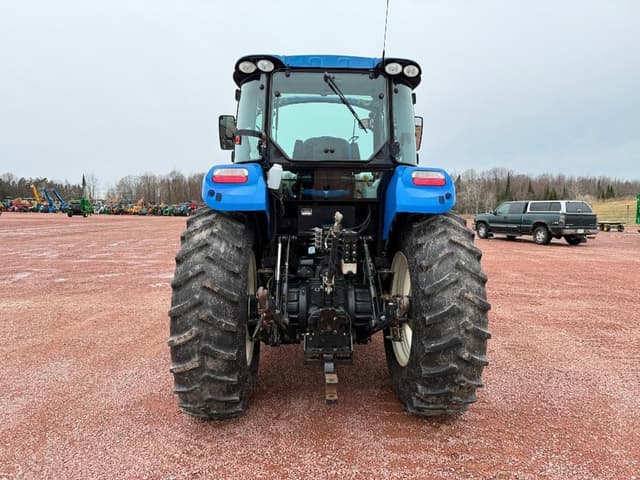 Image of New Holland TS6.130 equipment image 4