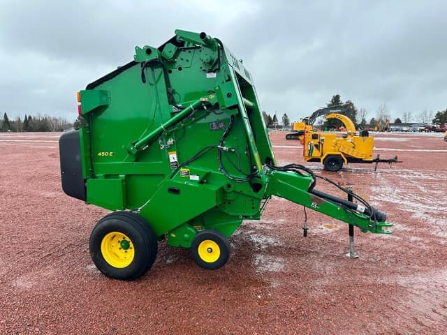 Image of John Deere 450E equipment image 2