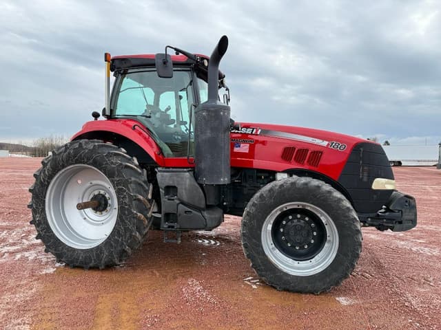 Image of Case IH Magnum 180 equipment image 2