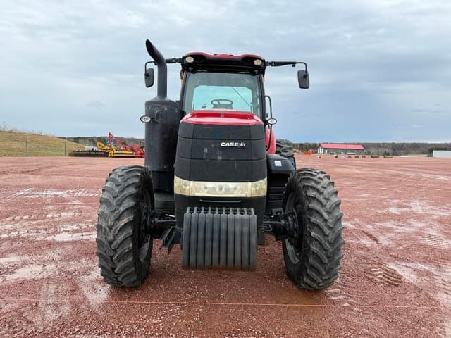 Image of Case IH Magnum 180 equipment image 1