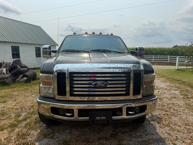 Image of Ford F-350 equipment image 4