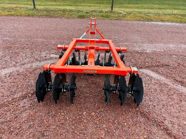 Image of Land Pride DH1048 equipment image 4