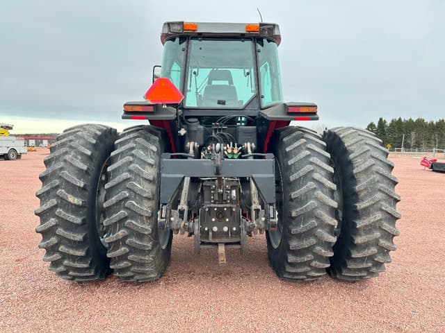 Image of Massey Ferguson 8160 equipment image 4