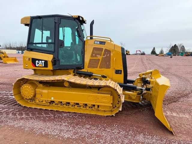 Image of Caterpillar D5K2 LGP equipment image 2
