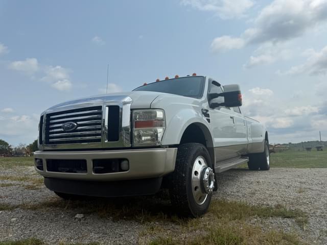 Image of Ford F-450 equipment image 1