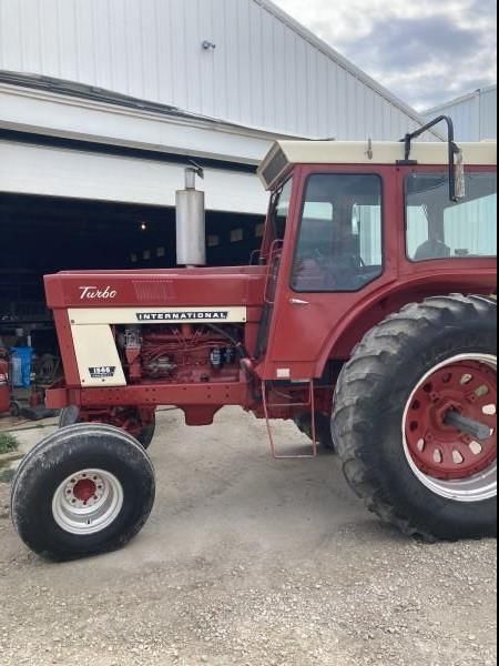 Main image International Harvester 1566