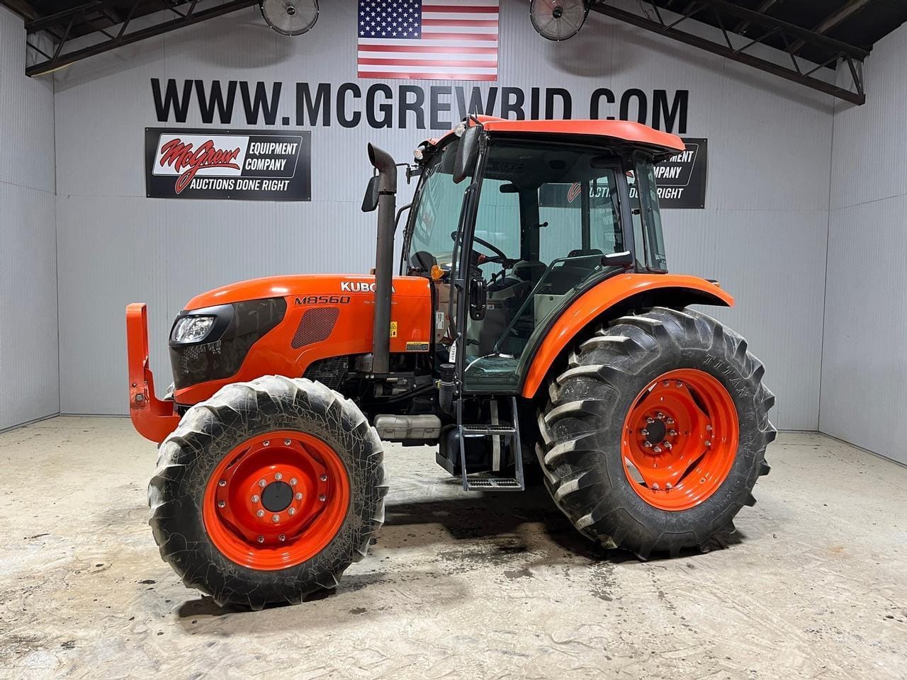 Main image Kubota M8560