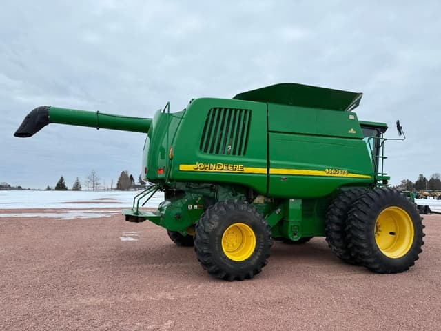 Image of John Deere 9860 STS equipment image 3