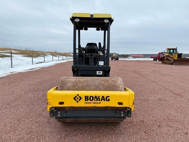 Image of Bomag BW145DH-5 equipment image 1