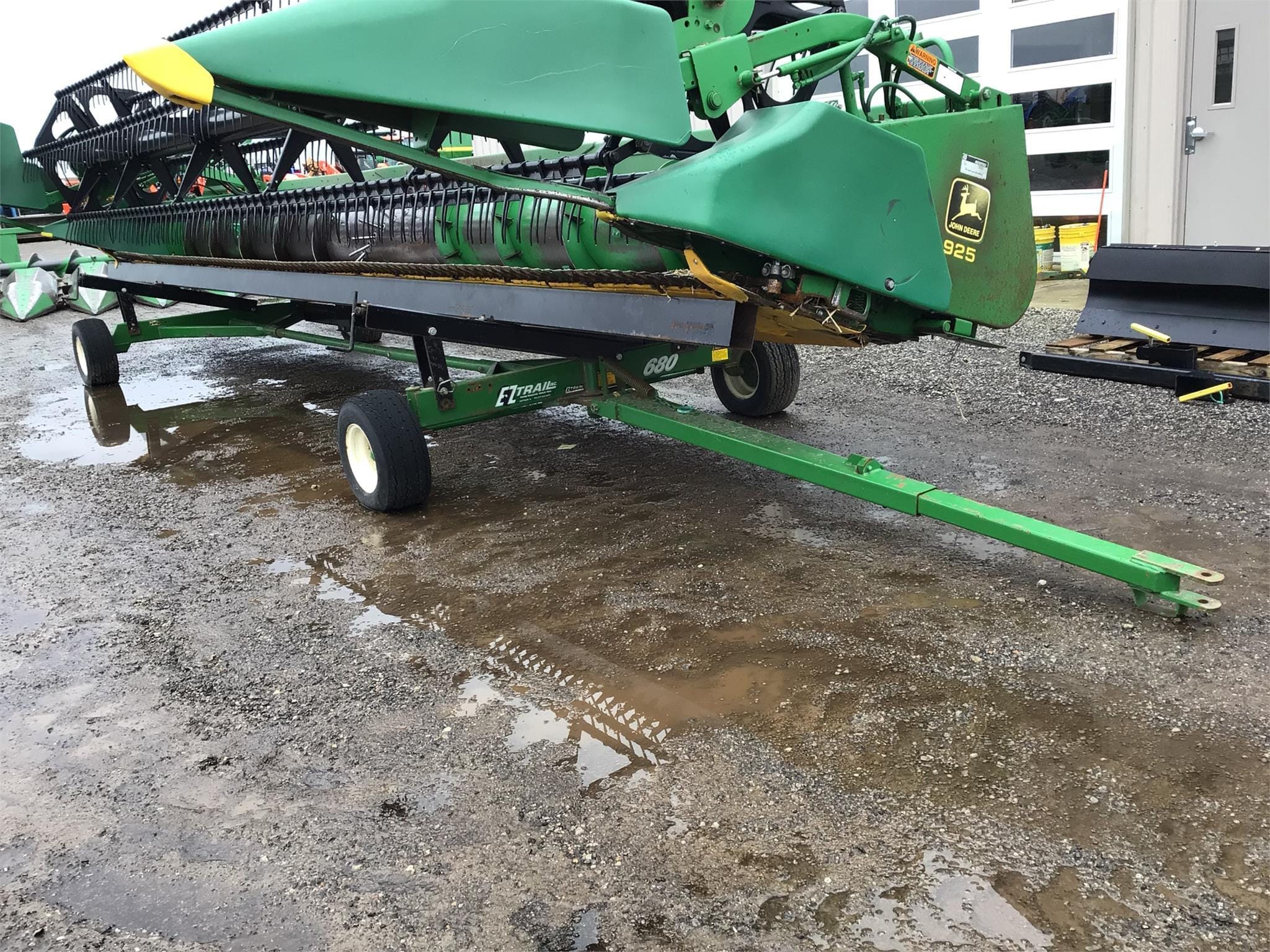 Main image E-Z Trail 680