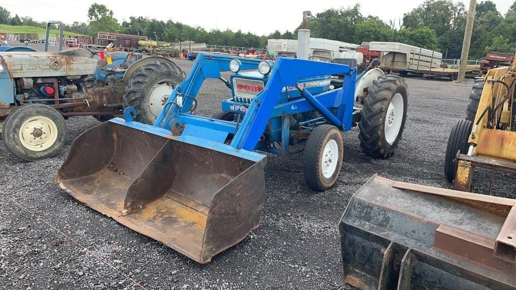 Main image Ford 3000