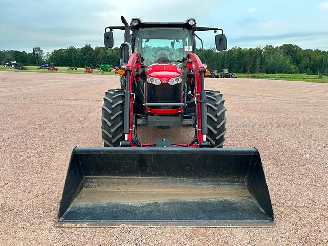 Image of Massey Ferguson 4709 equipment image 1