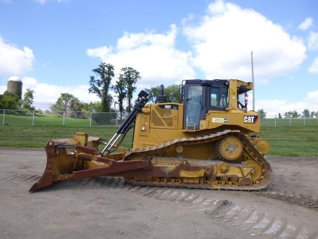 Main image Caterpillar D6T LGP