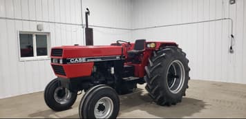 Main image Case IH 885