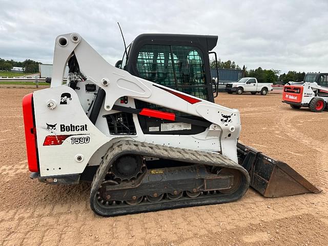 Image of Bobcat T590 equipment image 3