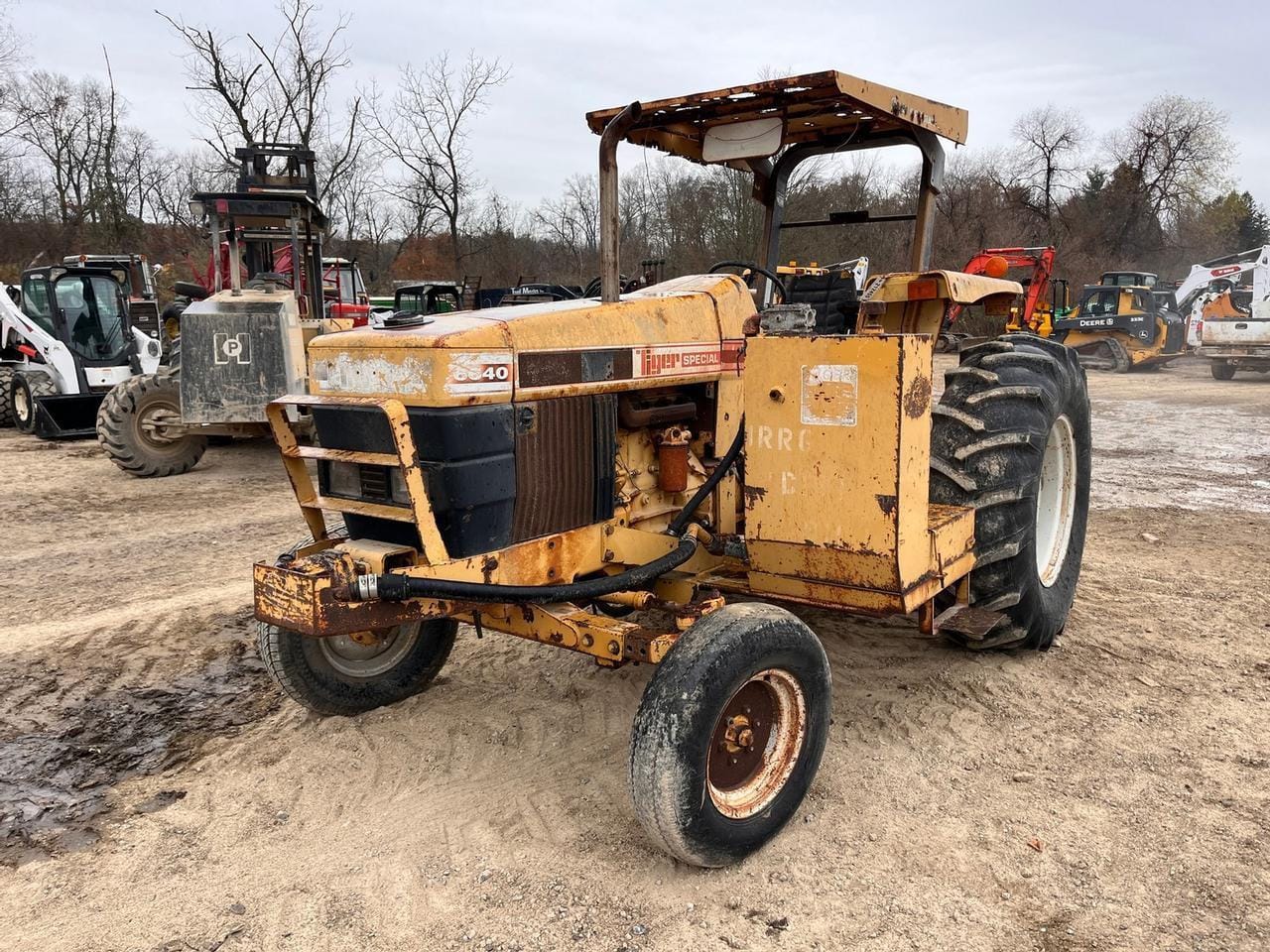 Main image New Holland 6640