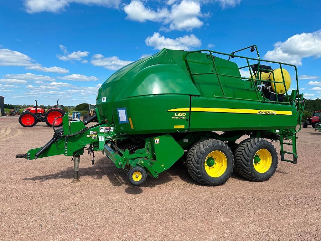 Image of John Deere L330 Primary image