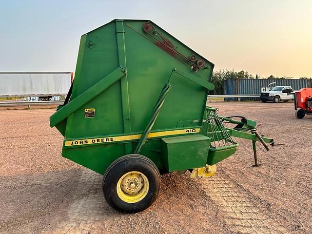 Image of John Deere 410 equipment image 3