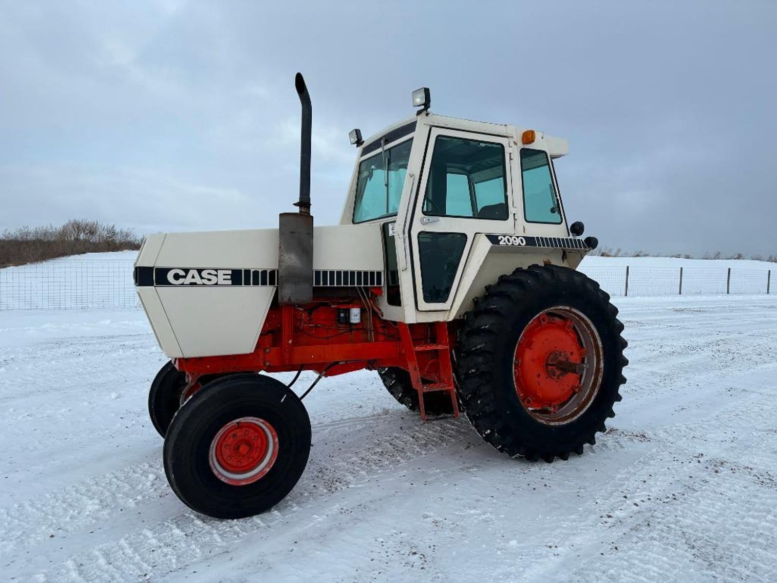 1978 Case 2090 Equipment Image0