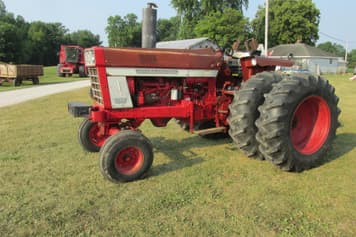 Main image International Harvester 766