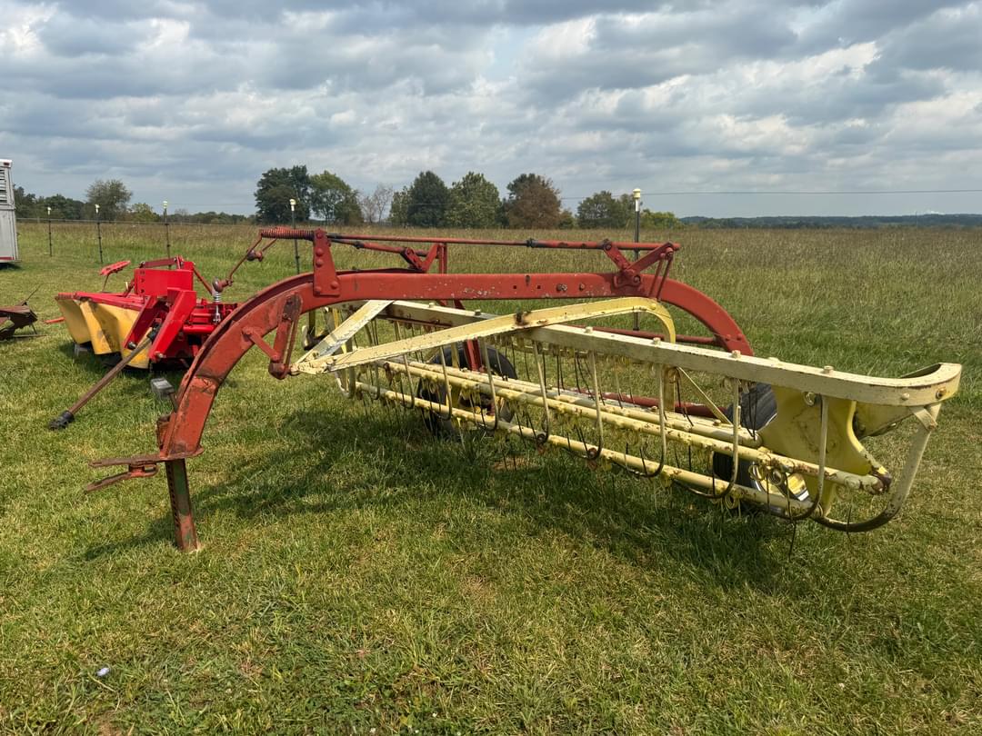 Image of New Holland 256 Primary image