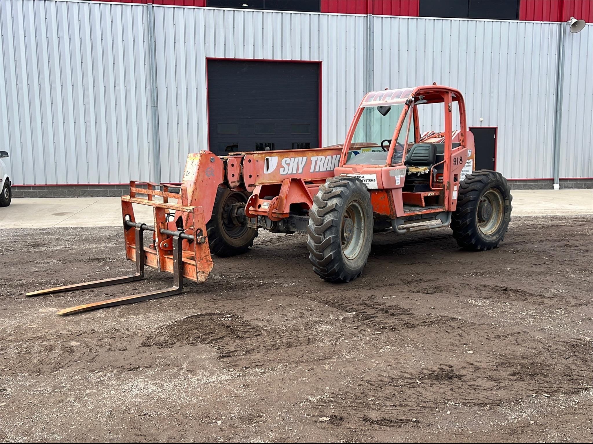 Main image Skytrak 3606