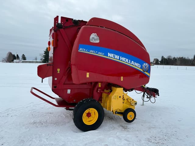 Image of New Holland RB460 equipment image 3