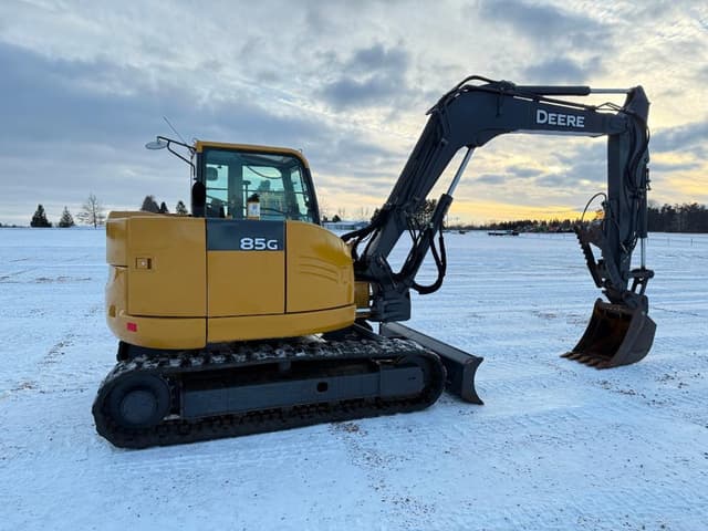 Image of John Deere 85G equipment image 2