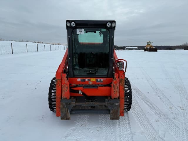 Image of Kubota SSV75 equipment image 1
