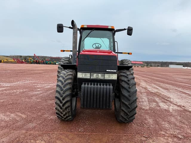 Image of Case IH MX240 equipment image 4