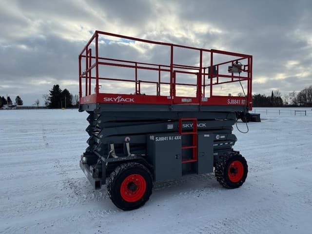 Image of Sky Jack SJ8841RT equipment image 3