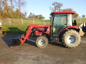 Main image Mahindra 2555