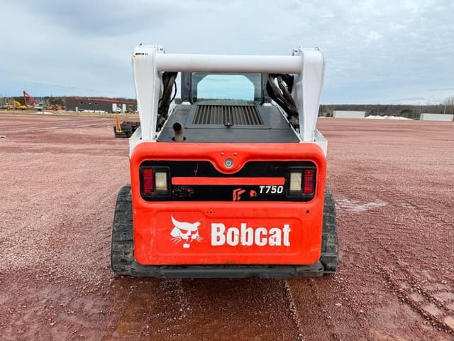Image of Bobcat T750 equipment image 4