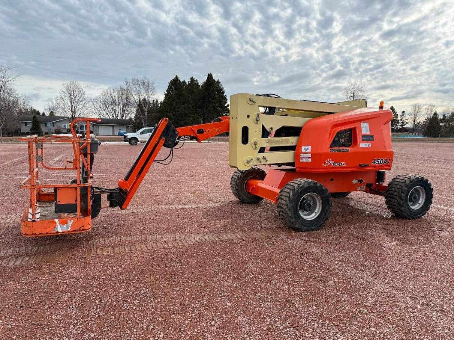 2016 JLG 450AJ Equipment Image0