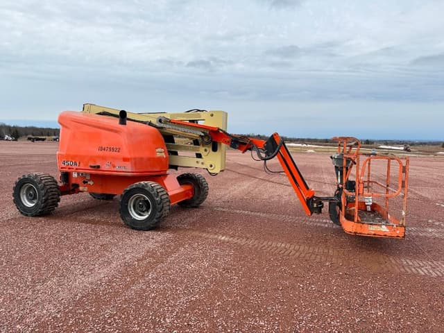 Image of JLG 450AJ equipment image 1