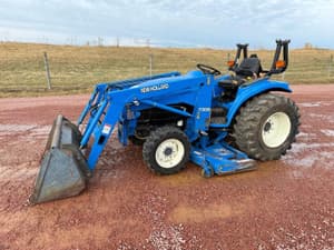 2001 New Holland TC29D Image