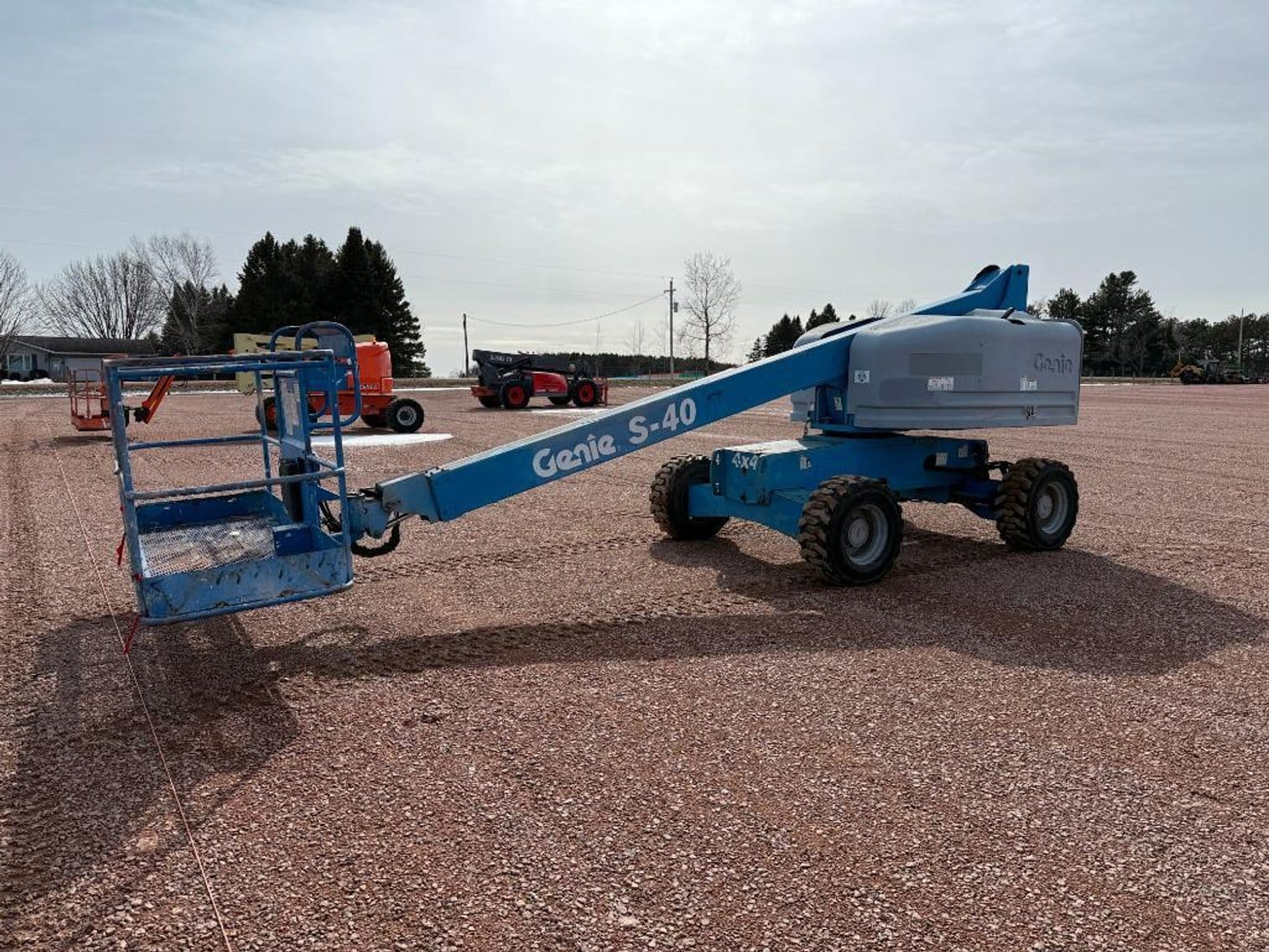 2007 Genie S-40 Equipment Image0