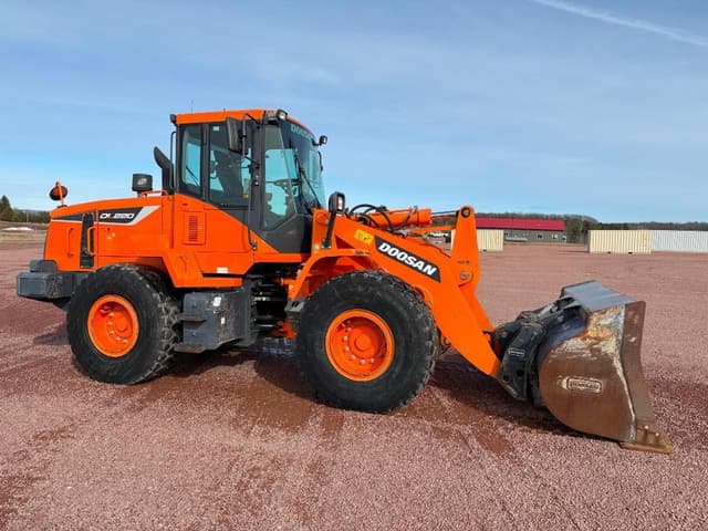 Image of  Doosan DL220-5 equipment image 2