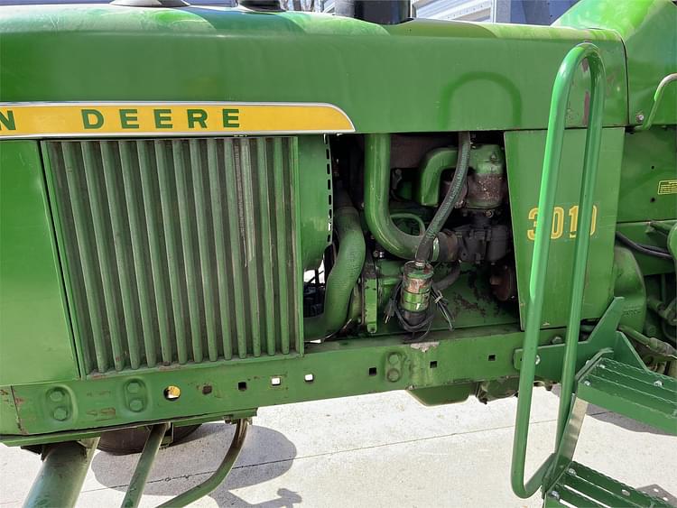 Main image John Deere 3010 10