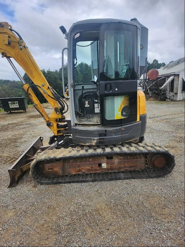 Thumbnail image New Holland E50B 1