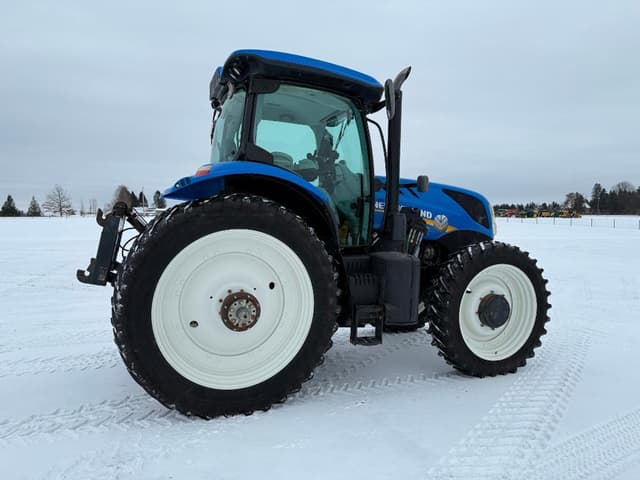 Image of New Holland T7.210 equipment image 3