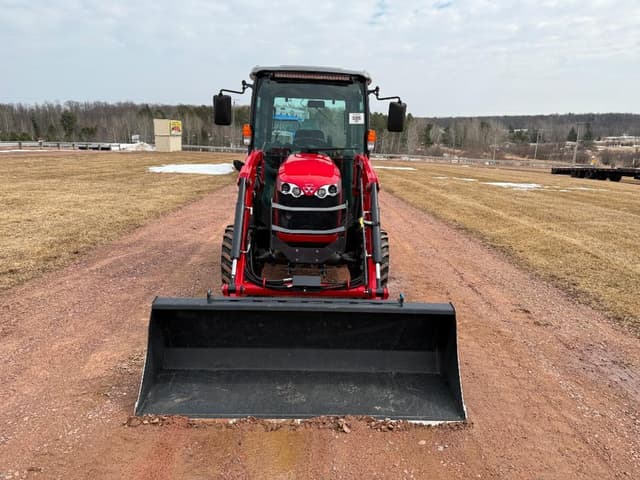 Image of Massey Ferguson 1736 equipment image 1