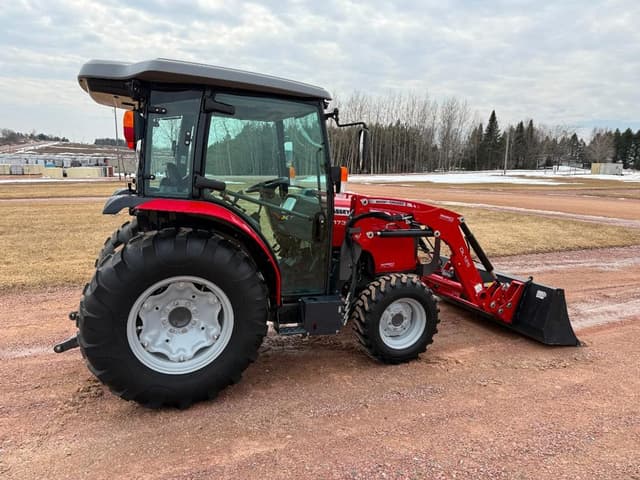 Image of Massey Ferguson 1736 equipment image 3